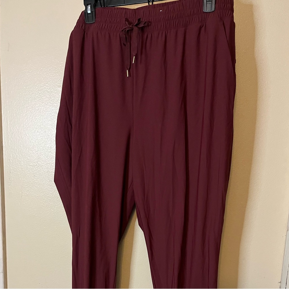 Old Navy Burgundy Maroon Jogger Pants